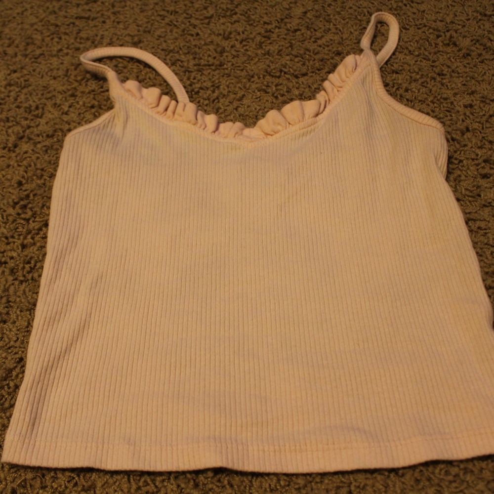 Cropped pink strappy shirt